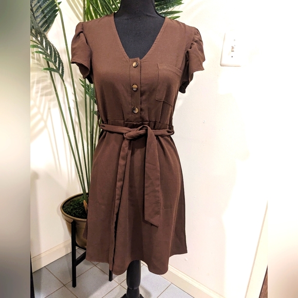 Dress for women - Picture 1 of 8